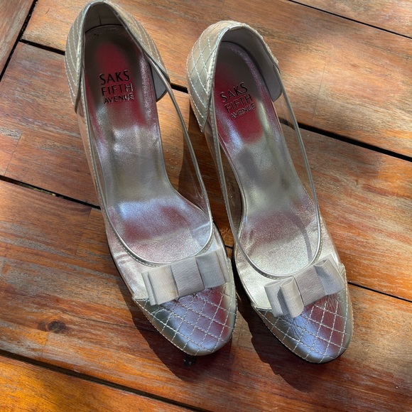 Saks fifth avenue clear with block heels sz 10 - Picture 2 of 5